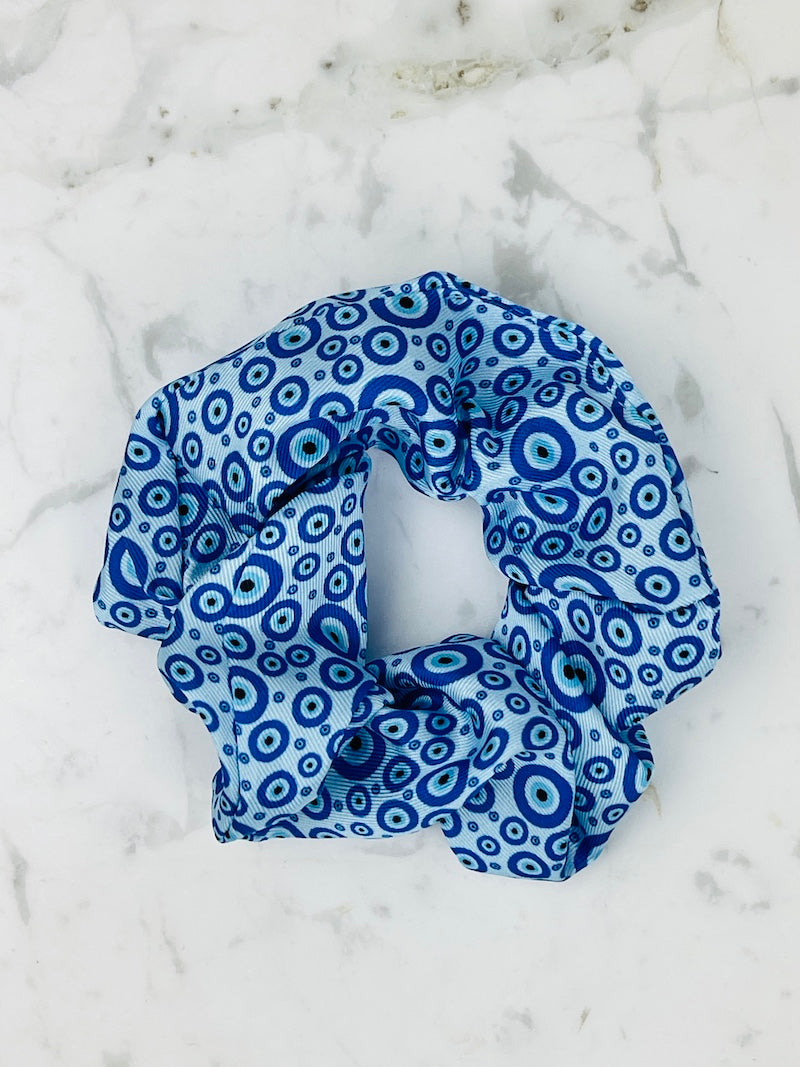 Scrunchie_BlueEye